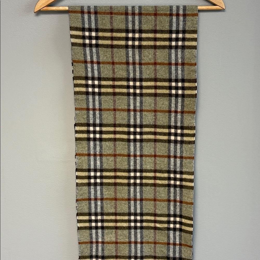 Burberry 100% Lambswool Nova Check Scarf – Brown/Tan with Green Undertones [|] - Picture 2 of 6